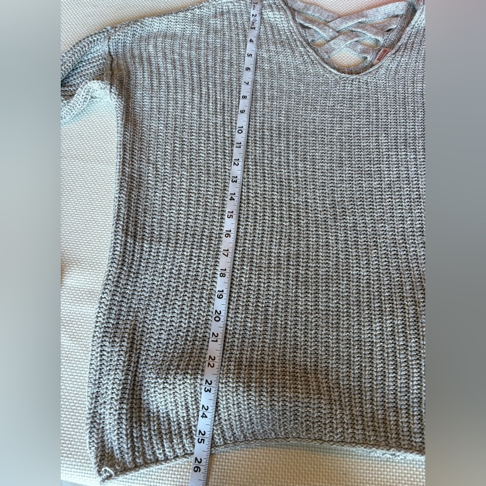 Mossimo Women's Large Grey Sweater Criss Cross Back Chunky - Picture 4 of 6